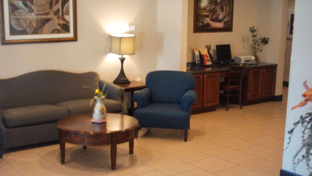 Western Motel Inn and Suites Hazlehurst - photo 4