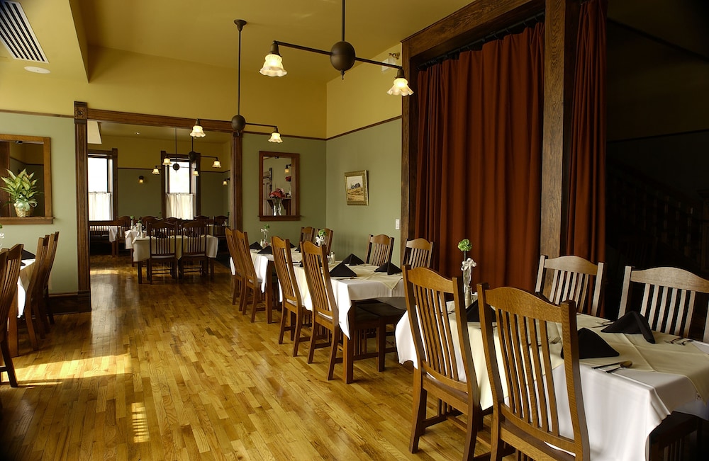 Midland Railroad Hotel - photo 10