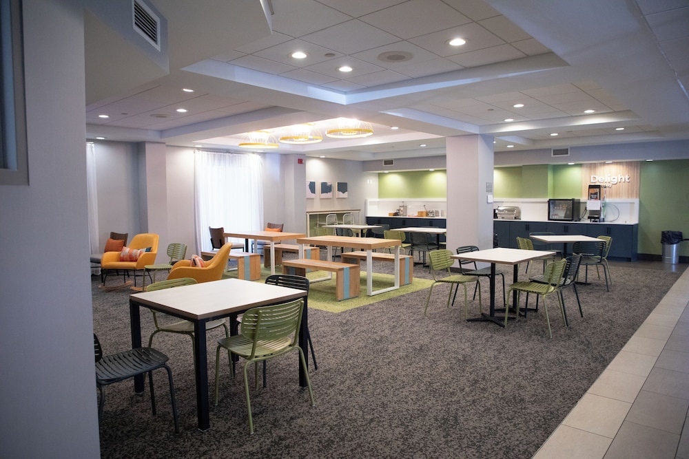 Spark by Hilton Mechanicsburg - photo 32