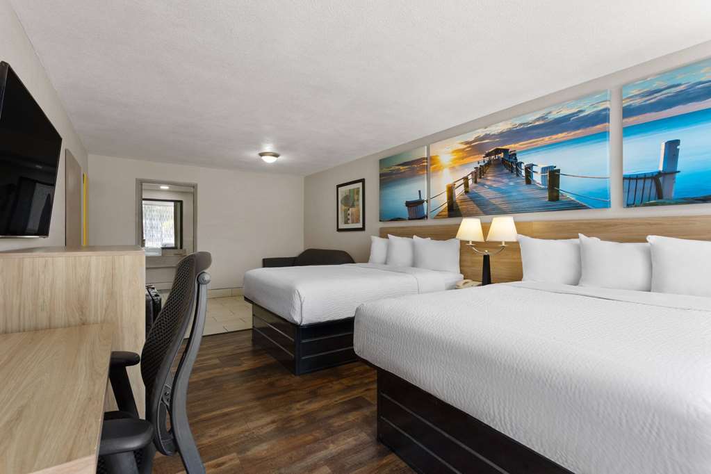 Days Inn by Wyndham St. Petersburg Central - photo 24