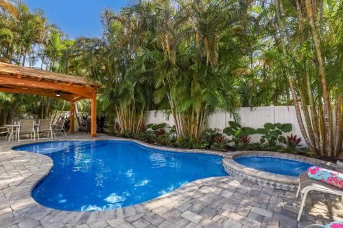 Beach Bound in Holmes Beach, United States