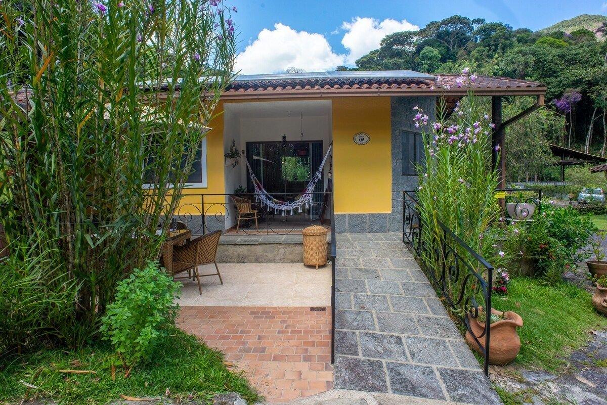 Chalé Le Refuge — 4-Star Luxury Hotel in Teresopolis, Brasil