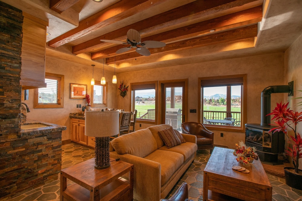 Cougar Ridge Resort LLC - photo 47