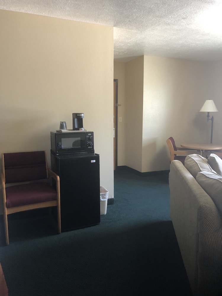 Americas Best Value Inn Onawa - photo 10
