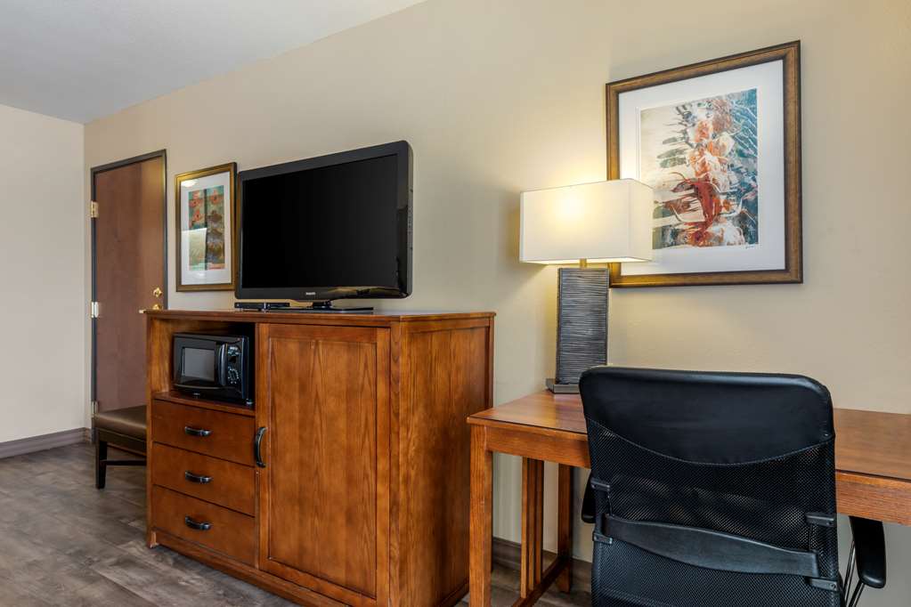 Best Western Plus Red River Inn - photo 15