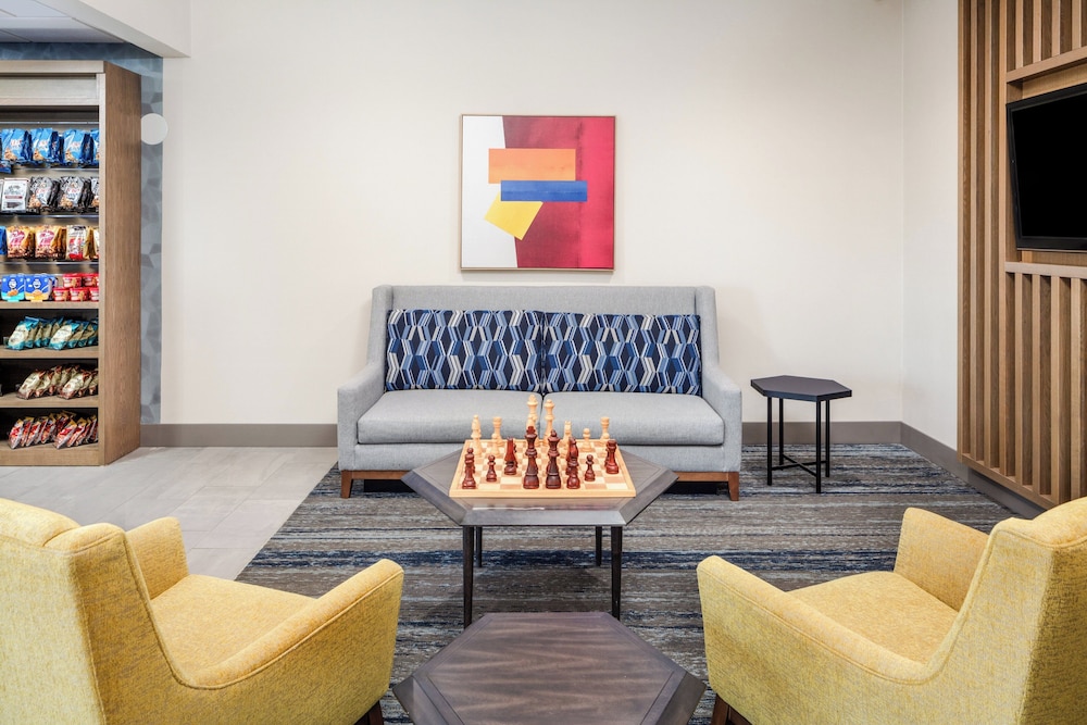 Holiday Inn Express Kearney by IHG - photo 49
