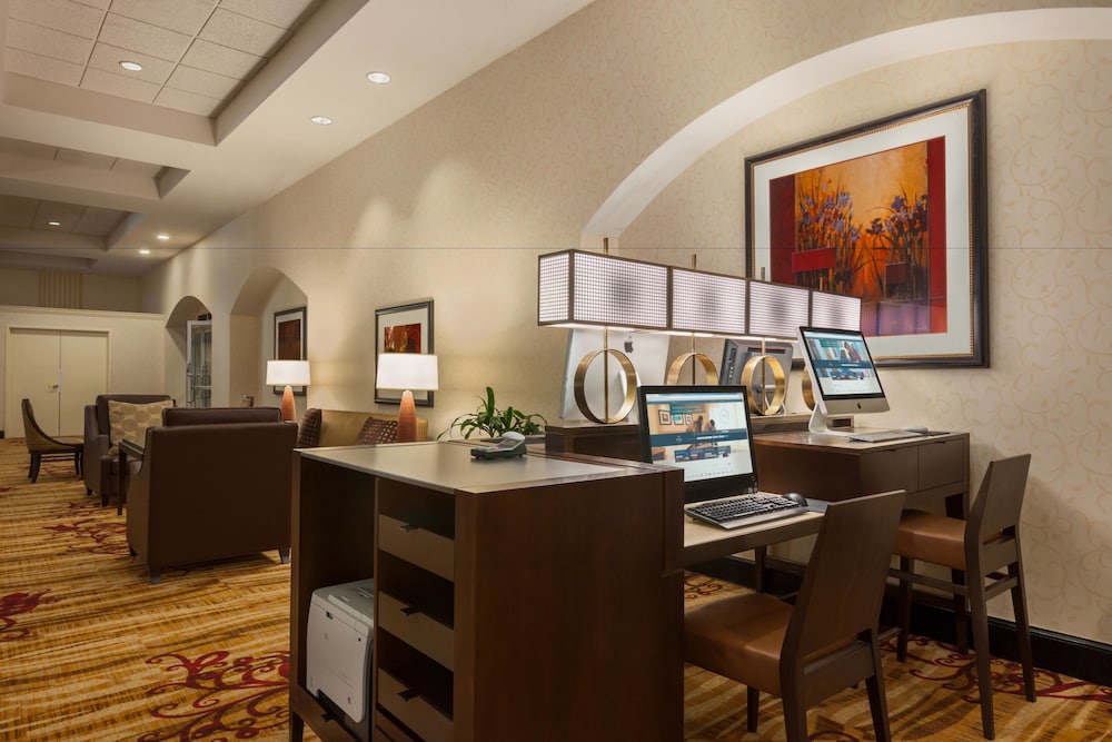 Hilton Fort Wayne at the Grand Wayne Convention Center - photo 41