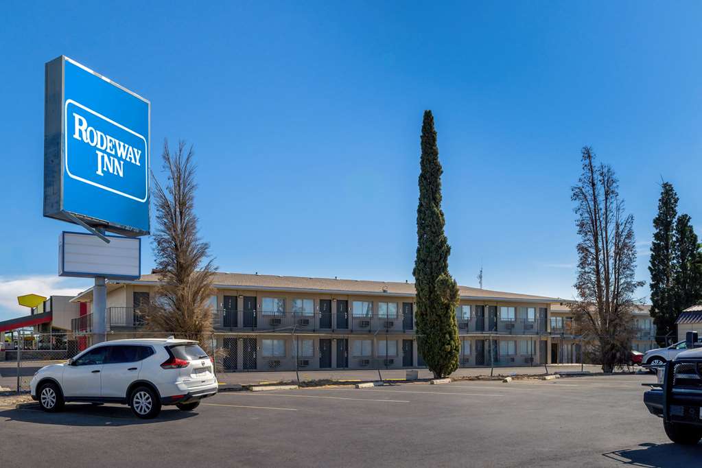 Rodeway Inn Midland South - photo 5