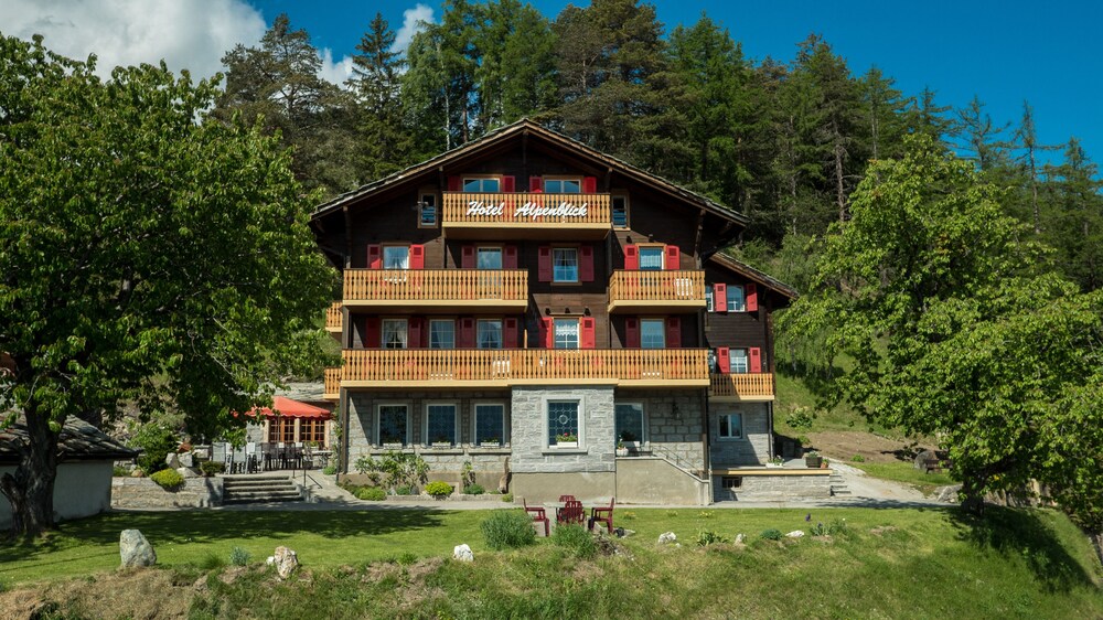 Hotel Alpenblick — Visp