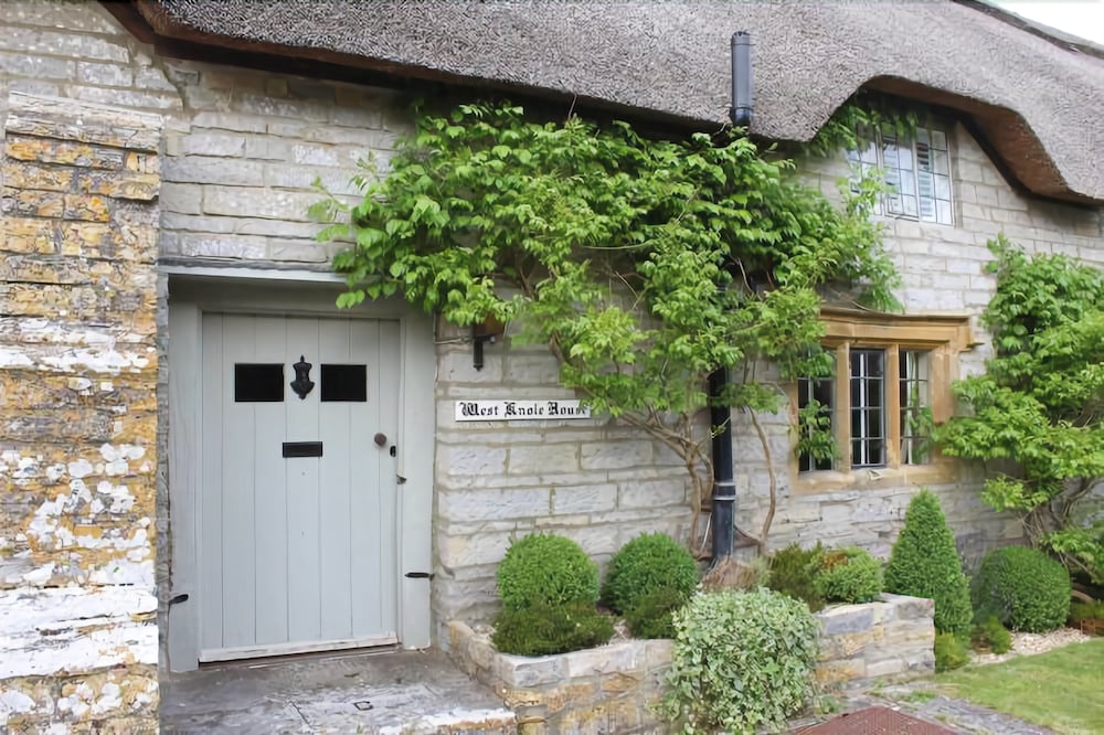West Knole House Somerset — 4-Star Luxury Hotel in Langport, United Kingdom