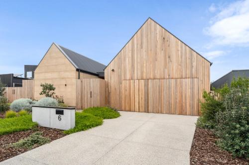 Mintaro in Point Lonsdale, Australia