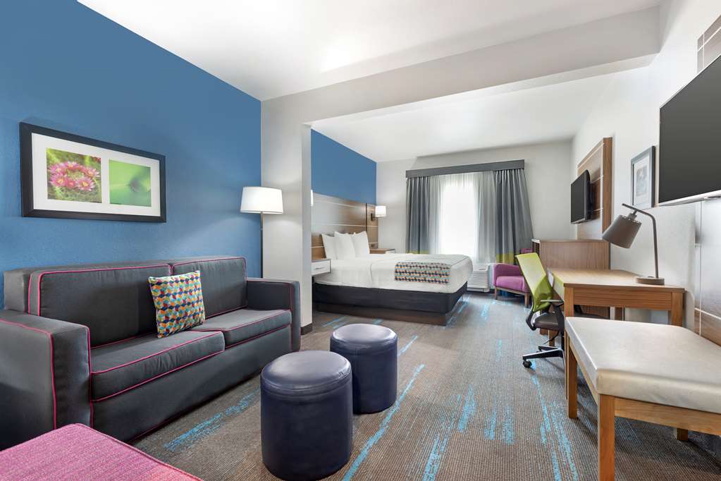 Best Western Plus Medical Center - photo 13