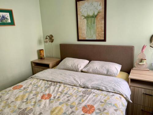 Sunny Apartment Petrovac — 4-Star Luxury Hotel in Petrovac Na Moru, Montenegro