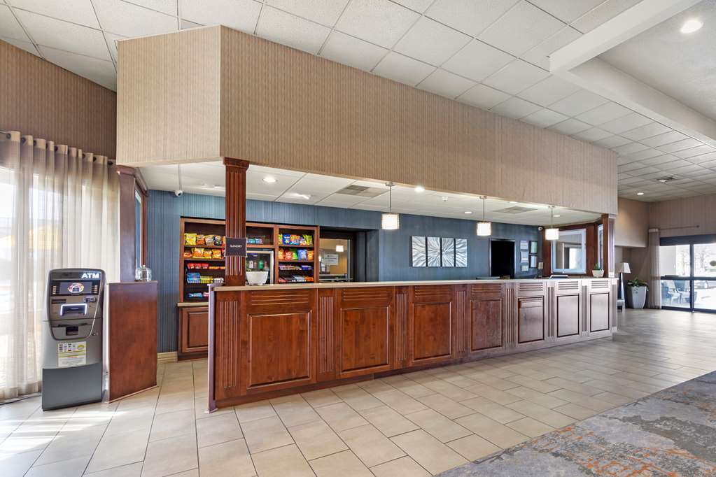 Best Western Plus Madison Huntsville Hotel - photo 9
