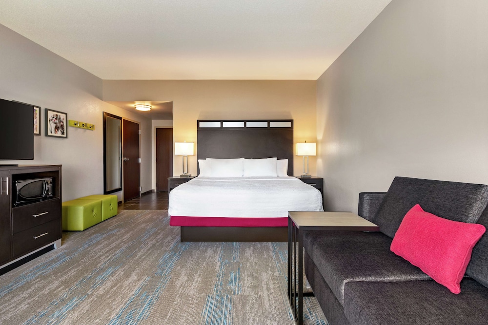 Hampton Inn & Suites York South - photo 10
