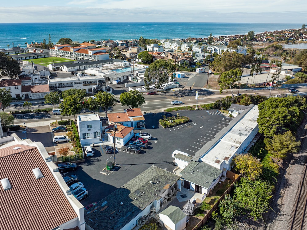 Scandia Motel - photo 22