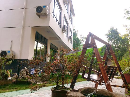 Weiming Hotel - carbon neutral hotel in Unknown City