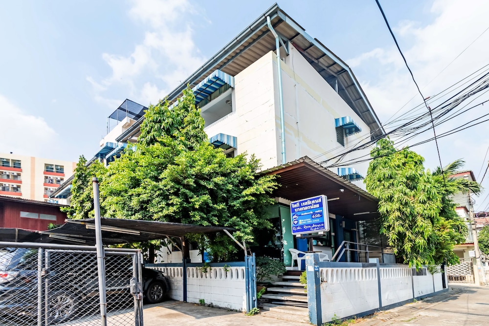 Riski Residence Bangkok noi