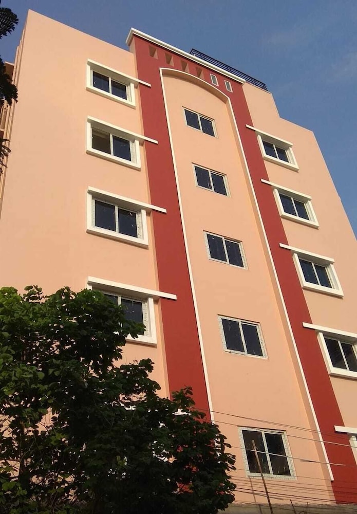 Blue Springs - last minute hotel in Hyderabad
