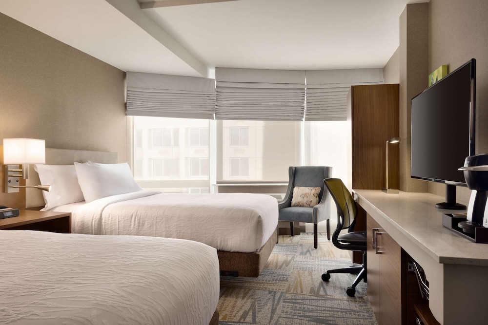 Hilton Garden Inn New York Times Square South - photo 8
