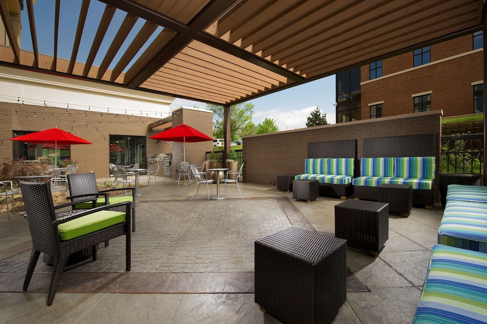 Hampton Inn Louisville East Hurstbourne - photo 25