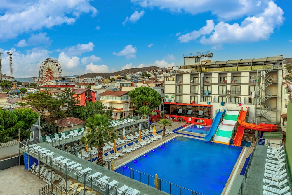 Ozkaptan Aqua Otel in Marmara, Turkey