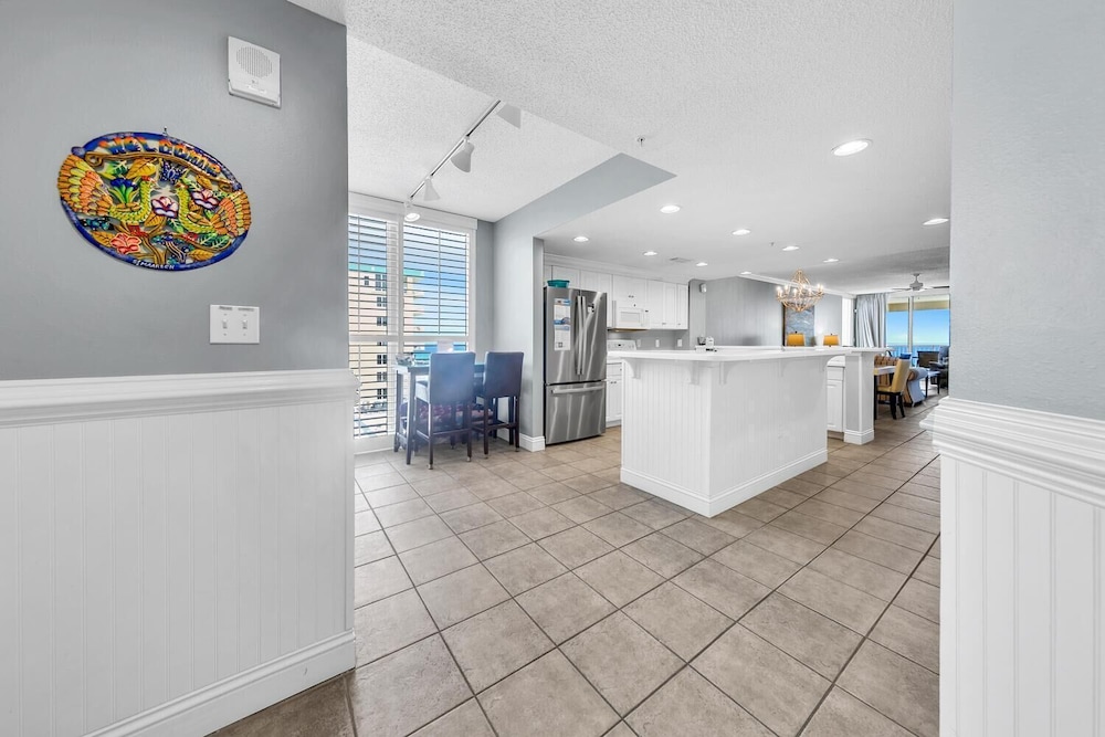 Majestic Beach Towers 2 1509 - photo 40