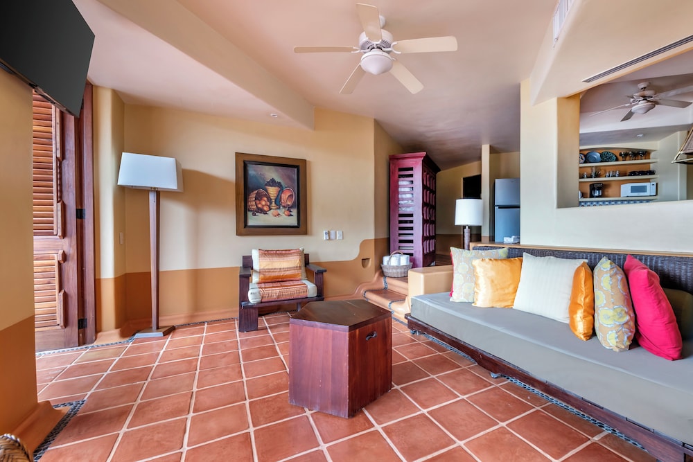 Hilton Grand Vacations Club Zihuatanejo
