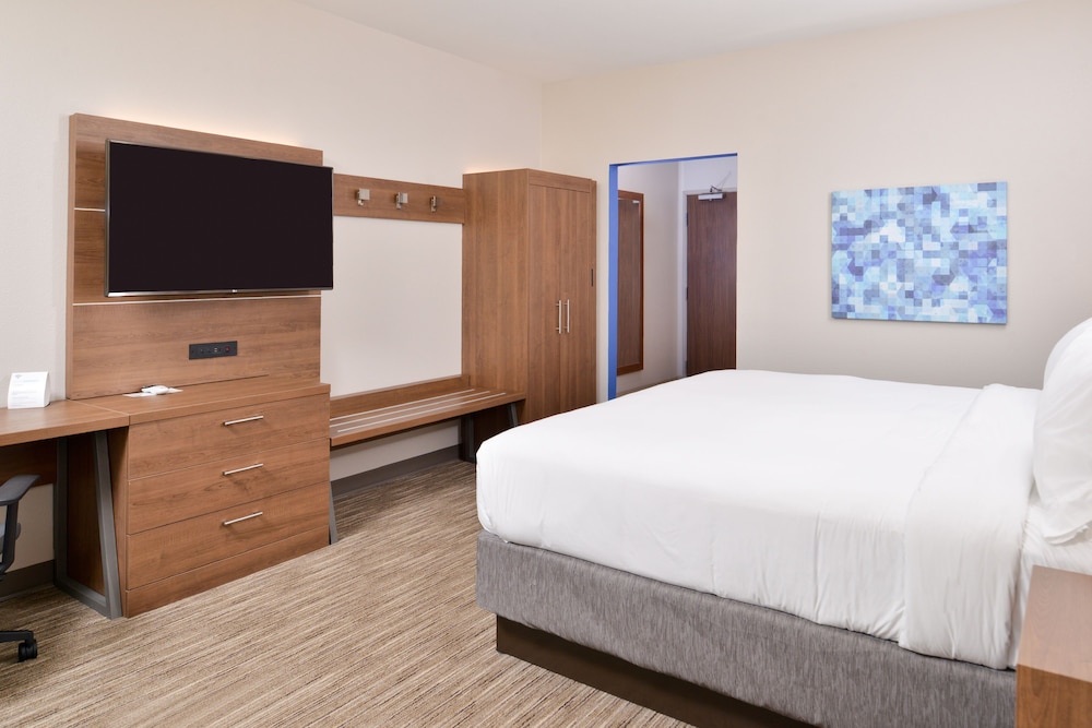 Holiday Inn Express Early by IHG - photo 11