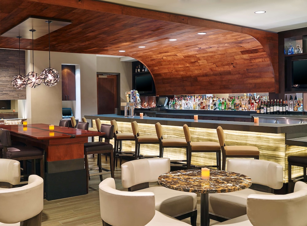 DoubleTree by Hilton San Antonio Airport - photo 17