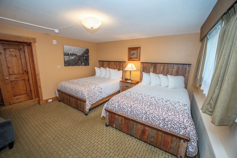 Silver Moon Inn - photo 94