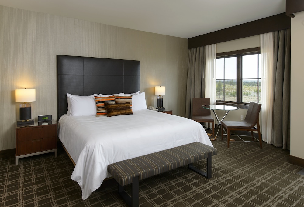 Tetherow Resort - photo 5