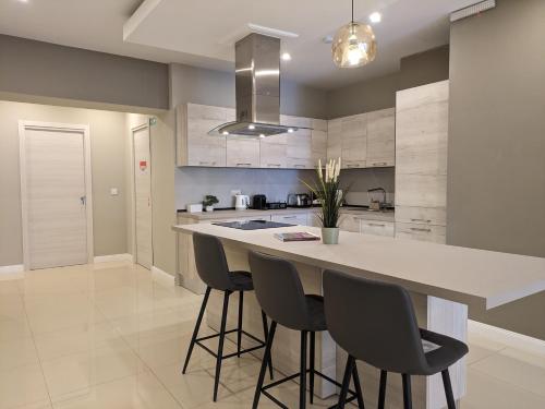 Salus Holiday Apartment — 4-Star Luxury Hotel in Victoria, Malta