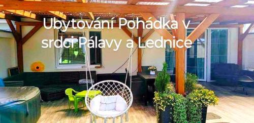 Pohadka V Srdci Palavy A Lednice — Rakvice