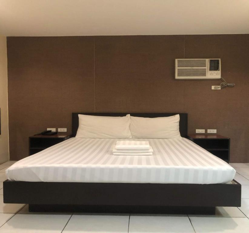 Camarin Prime Hotel in Caloocan City, Philippines