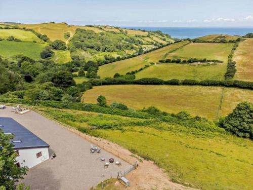 Hillsview 4 berth renovated barn conversion in Combe Martin, United Kingdom
