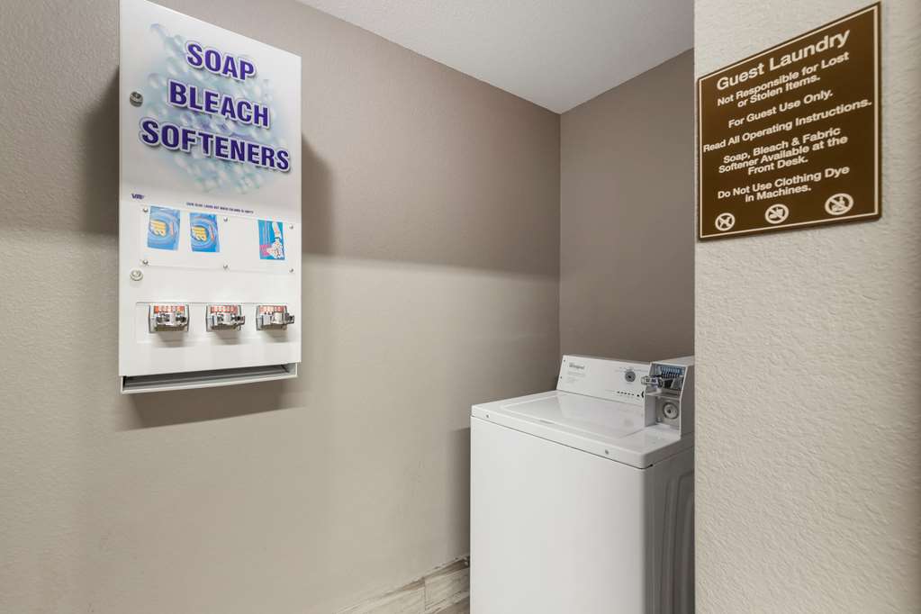 Comfort Inn and Suites Near Medical Center - photo 28