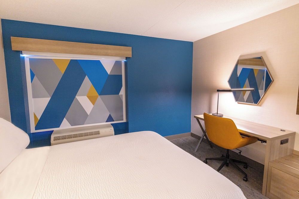 Holiday Inn Express Hotel of Neptune by IHG - photo 23