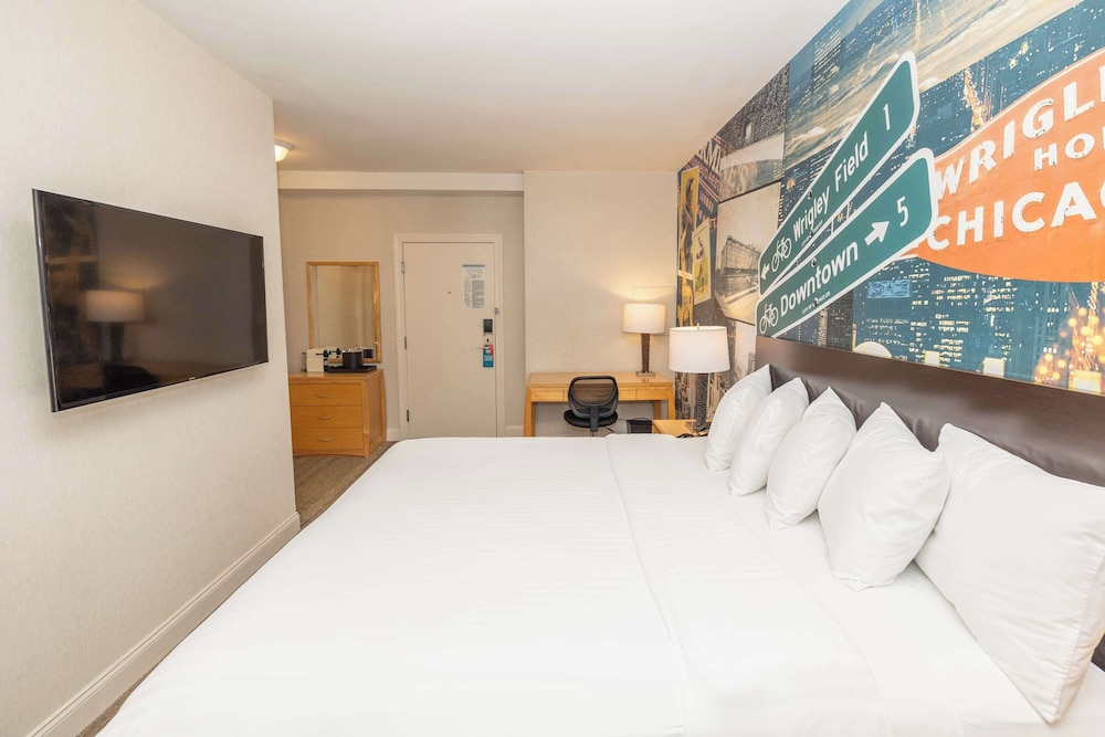 Hotel Versey Chicago Lincoln Park - photo 25