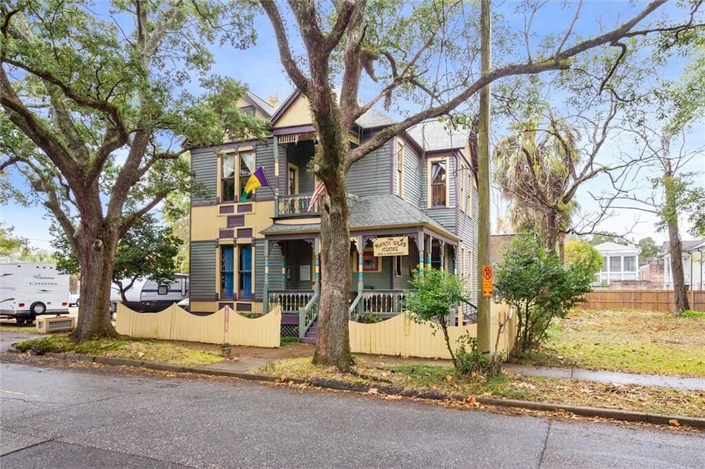 The Mardi Gras House - photo 83