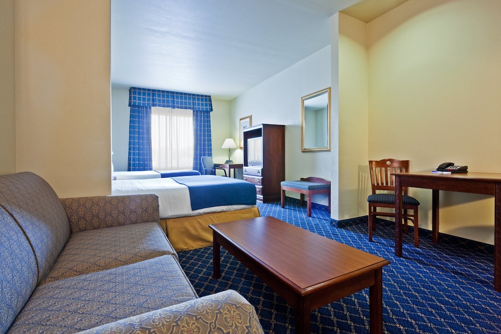 Holiday Inn Express Hotel & Suites Paragould an IHG Hotel - photo 4