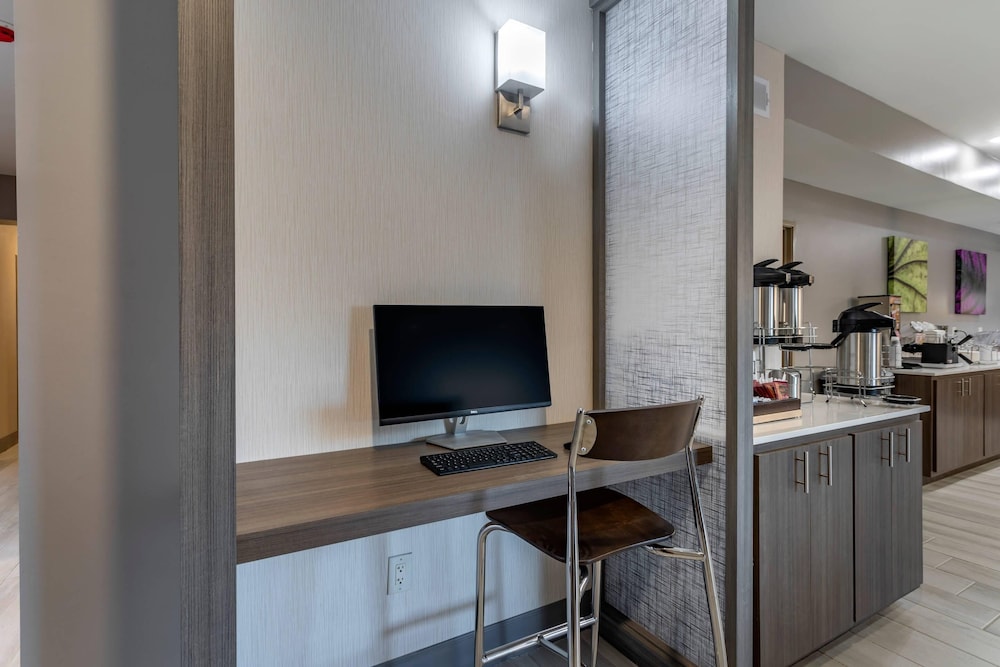 MainStay Suites Lebanon Nashville Area - photo 26