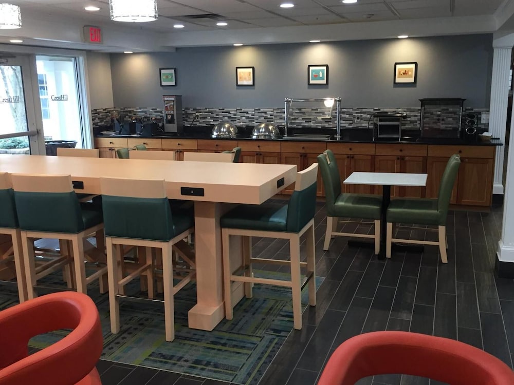 Cresthill Suites Syracuse - photo 30
