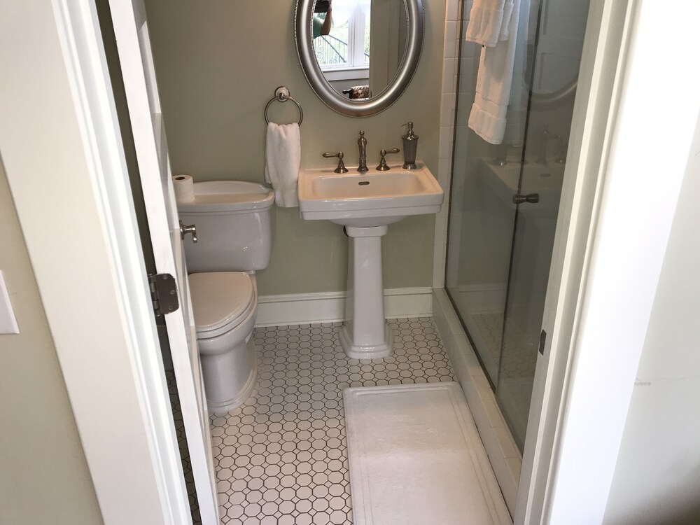The Groome Inn - photo 27