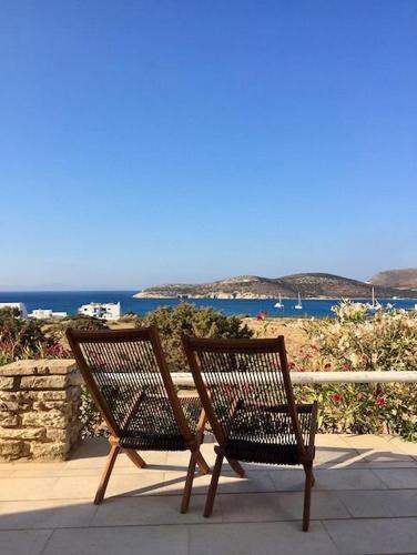Spacious Antiparos Apartment 2 Bedrooms Apt Malachor Stunning Seaview — 4-Star Luxury Hotel in Antiparos, Greece