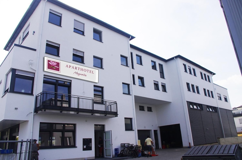 Aparthotel Magnolia — 4-Star Luxury Hotel in Oberursel, Germany
