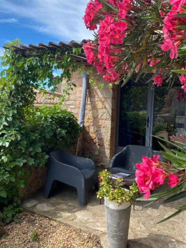 La Maisonnette de Bédoin Mont Ventoux Self Check In in Bedoin, France