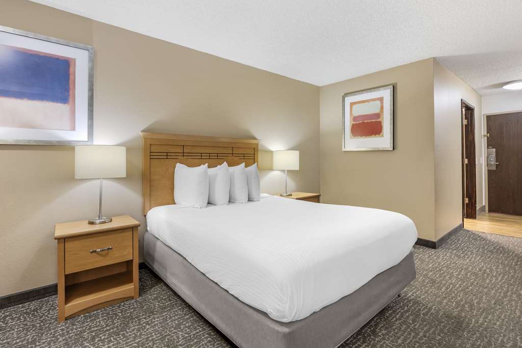 Best Western Aladdin Inn - photo 24