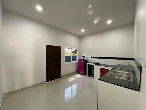 Family House Villa 20468041 — Nuea Khlong