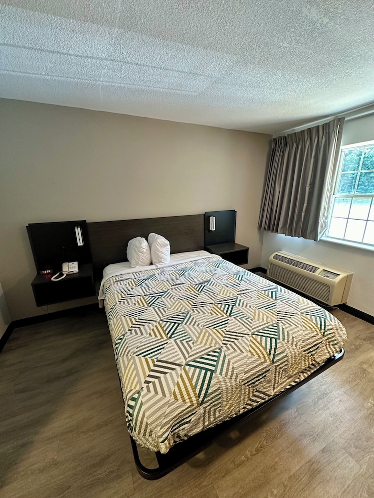 Studio 6 Columbus GA Columbus Airport - photo 3